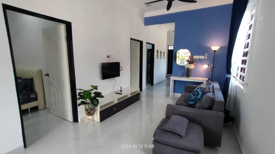 Hadeera Minimalis Family Homestay クアラ・トレンガヌ エクステリア 写真